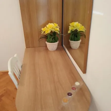 Azzuro Albero سبليت